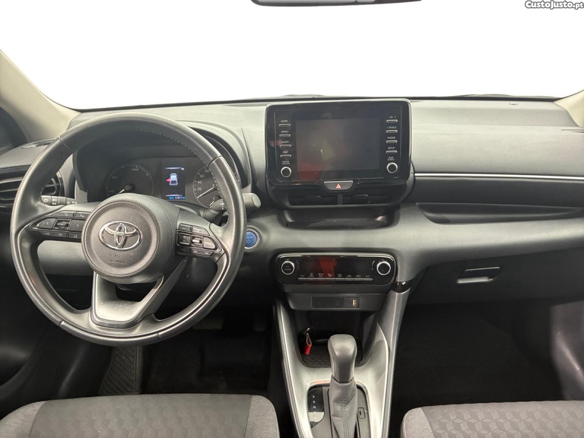 Toyota Yaris 1.5 HDF Dynamic — fotografia 6