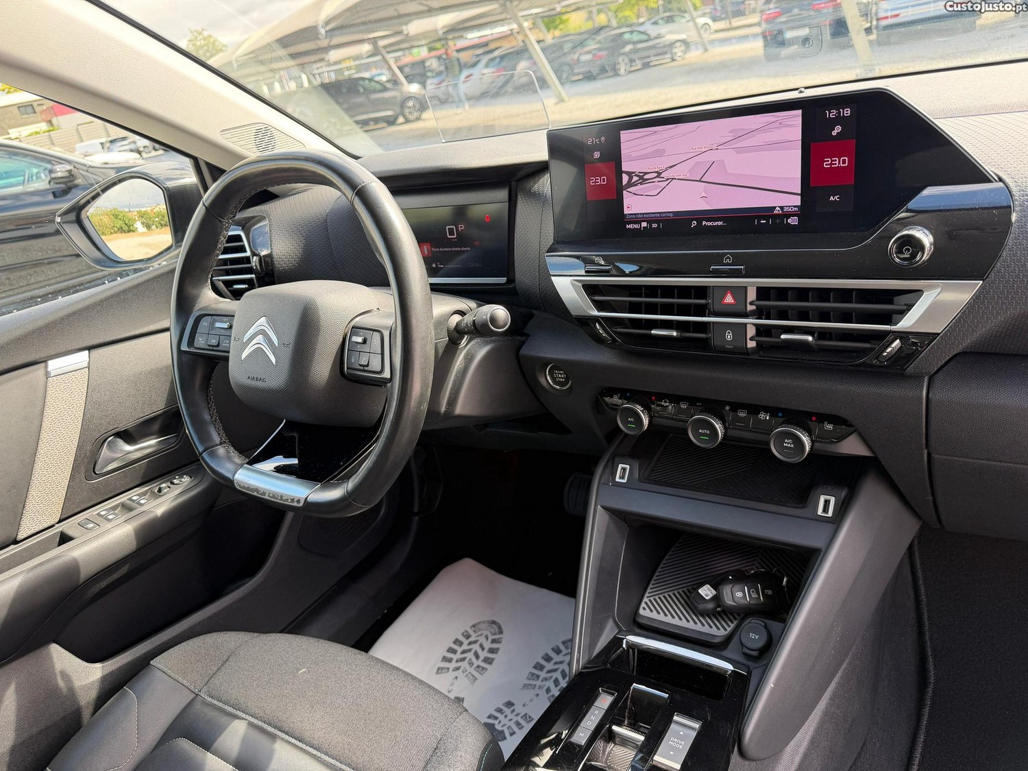 Citroën C4 1.2 PureTech Feel Pack EAT8 — fotografia 7