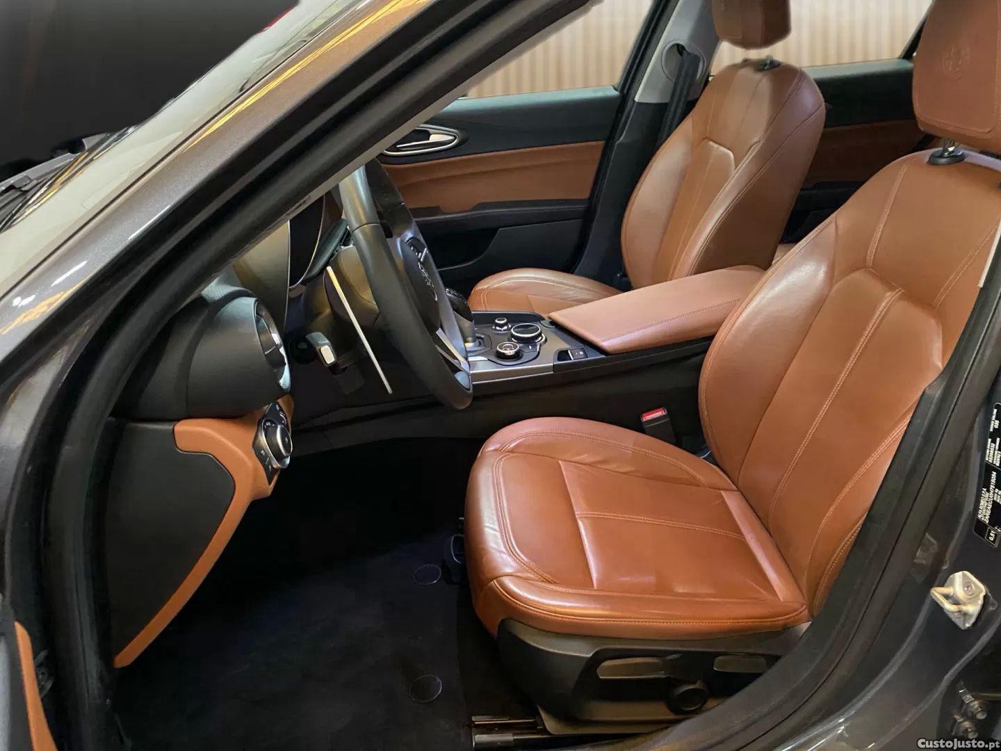 Alfa Romeo Giulia 2.2 d super at8 — fotografia 14