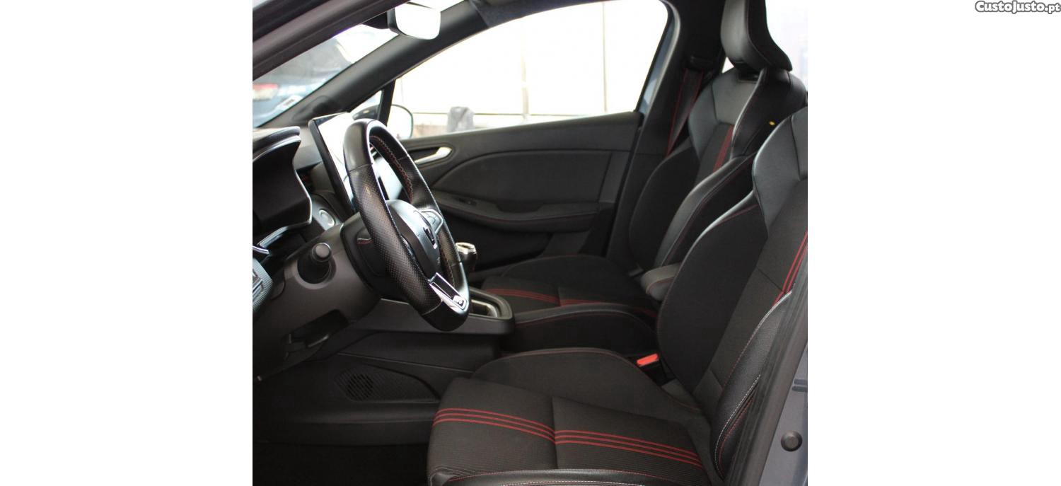 Renault Clio 1.0 Tce RSLine — fotografia 13