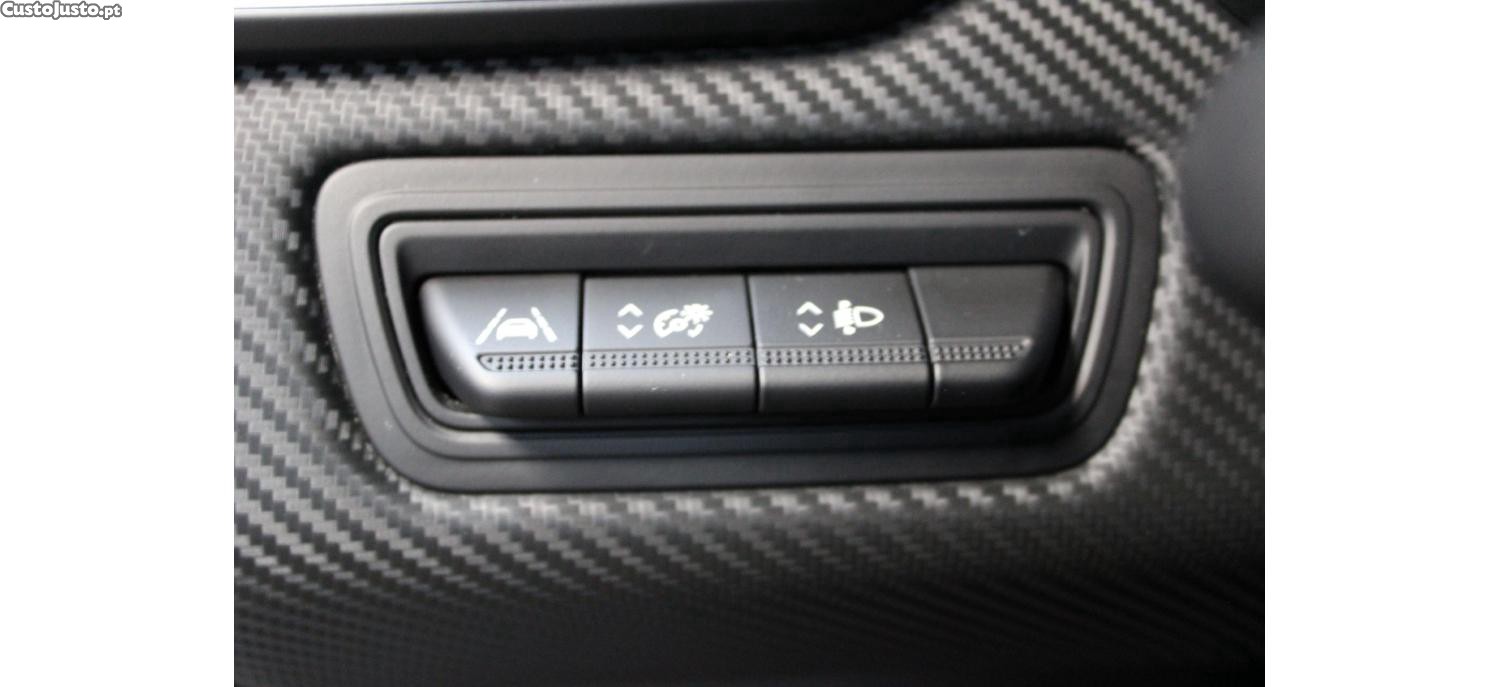 Renault Clio 1.0 Tce RSLine — fotografia 10