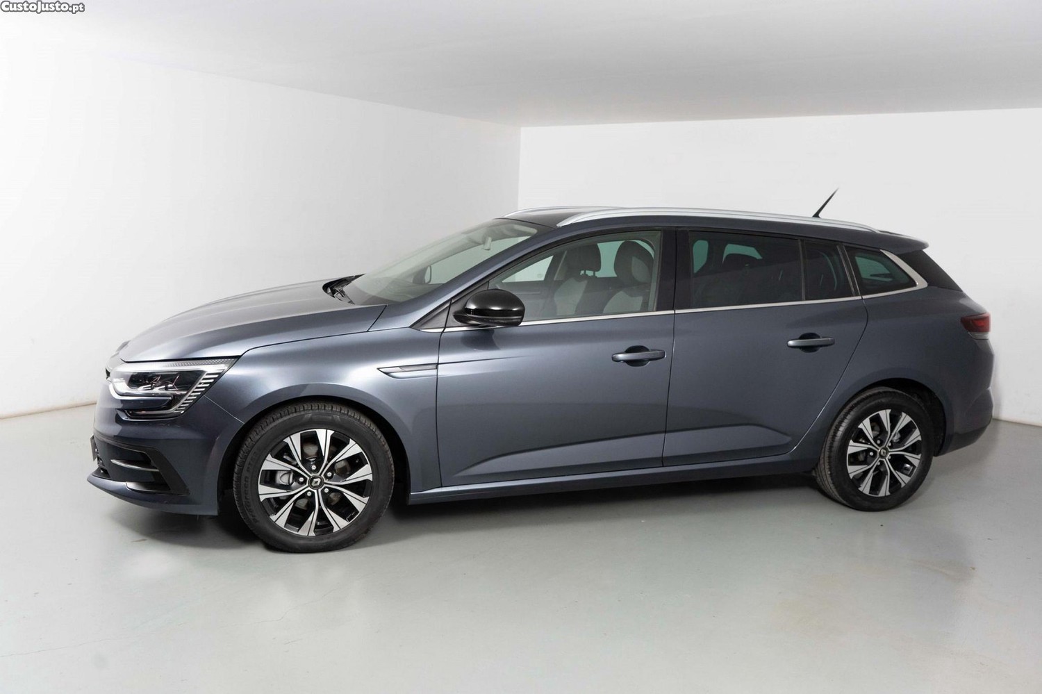 Renault Mégane ST 1.3TCe Limited Navigator 140cv — fotografia 4