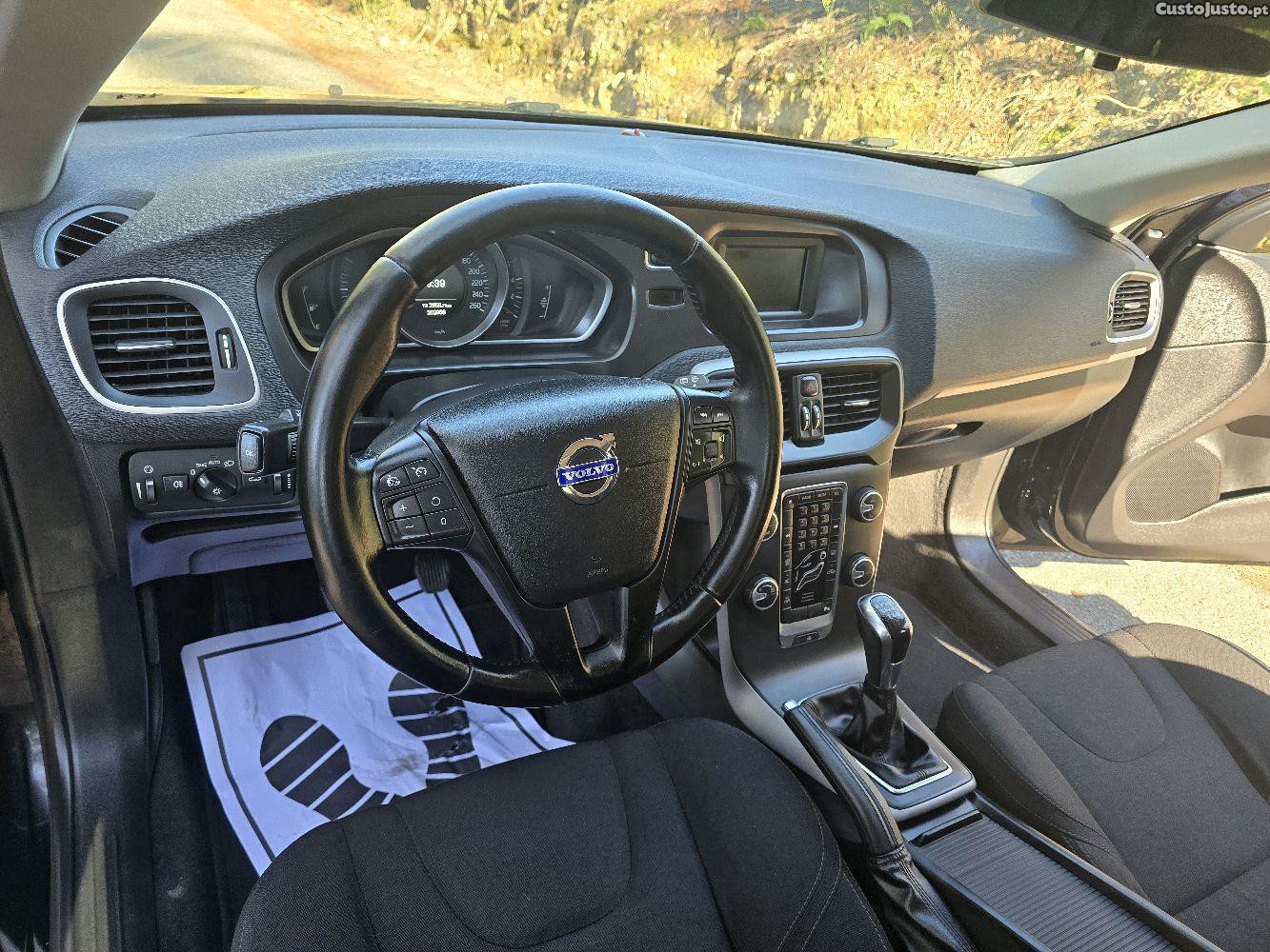Volvo V40 1600 — fotografia 7
