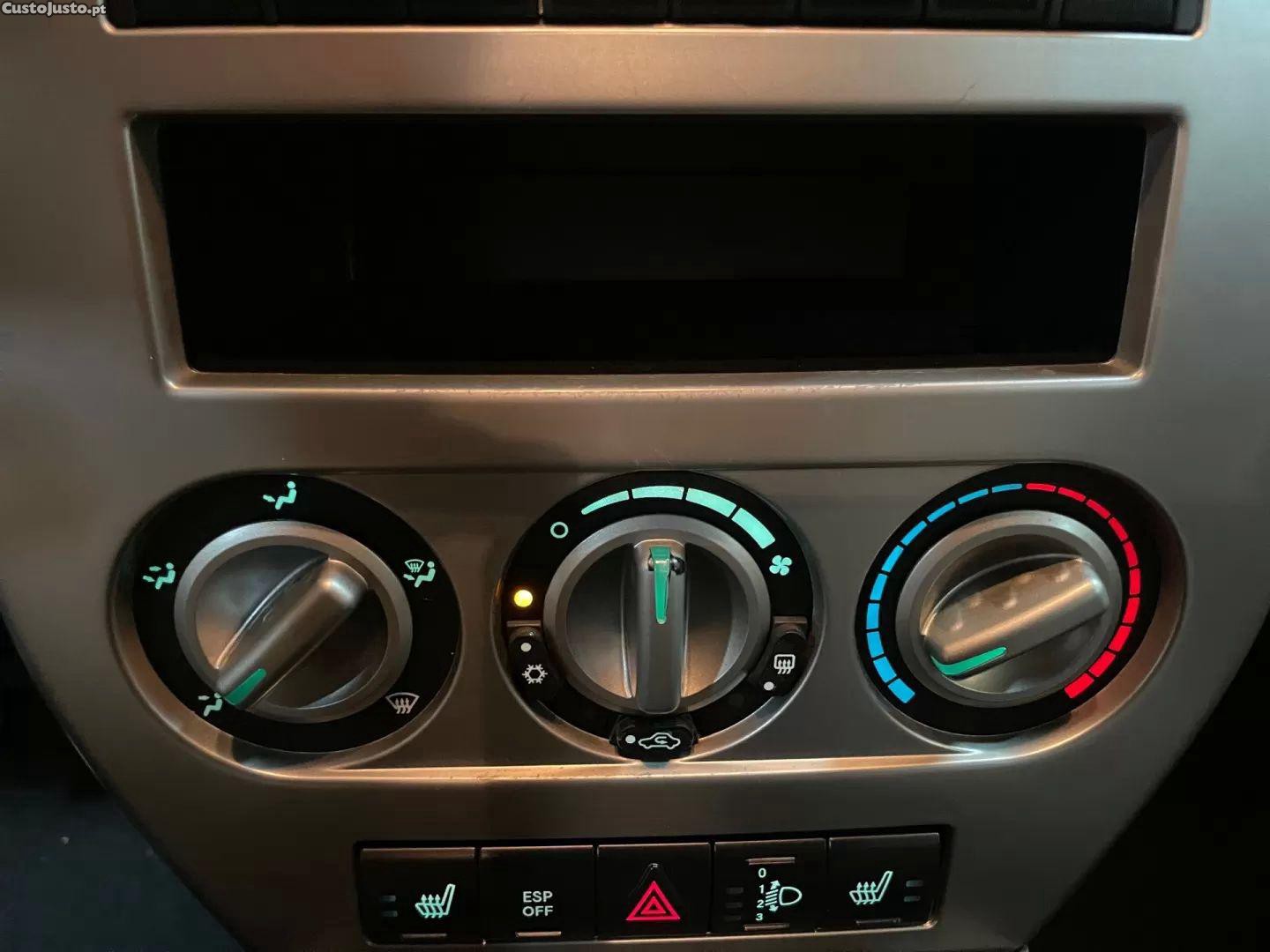 Jeep Compass 2.0 crd sport — fotografia 9
