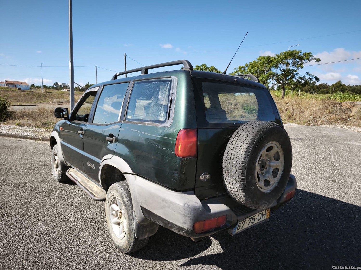 Nissan Terrano 2.7TDI — fotografia 5