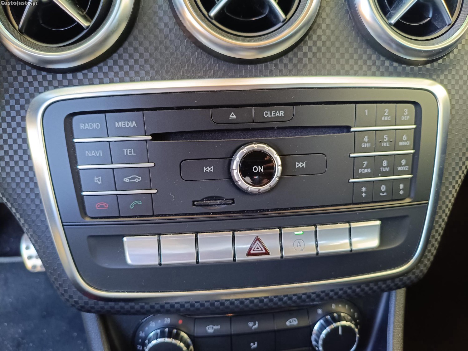 Mercedes-Benz A 180 CDI 1.5 BlueEFFICIENCY Urban — fotografia 3