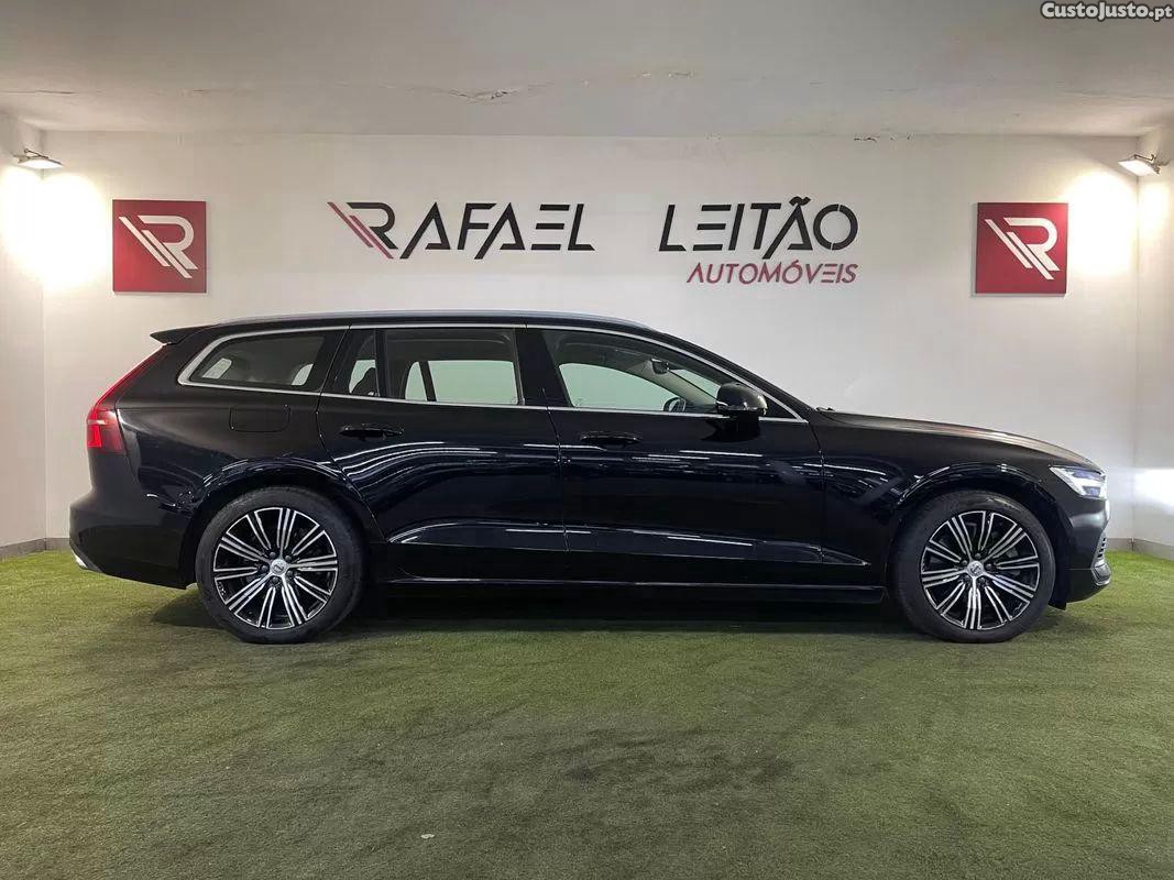 Volvo V60 2.0 t6 awd te inscription — fotografia 28