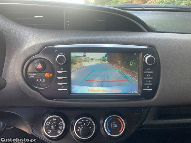 Toyota Yaris 1.0 VVT-i Comfort — fotografia 10