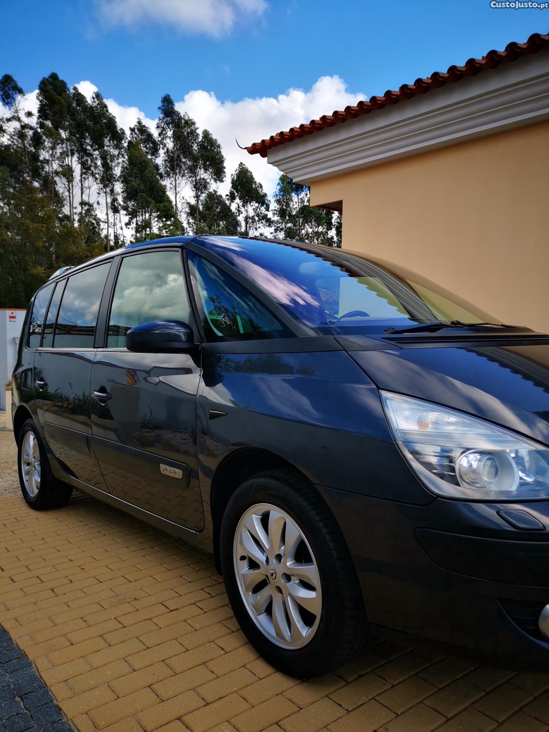 Renault Espace 2.0 dci 175cv em estado irrepreensível — fotografia 5