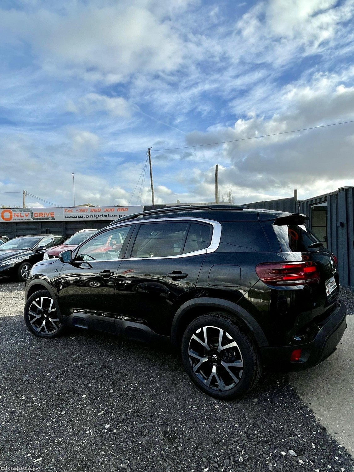 Citroën C5 Aircross Hybrid Plus - 23 — photo 3