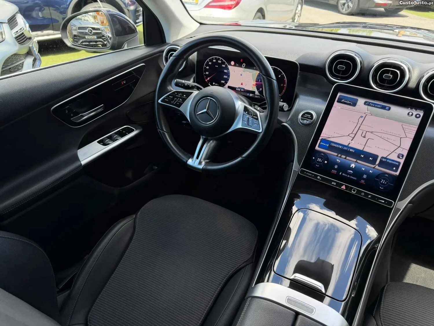 Mercedes-Benz GLC 220 d 4Matic — fotografia 8