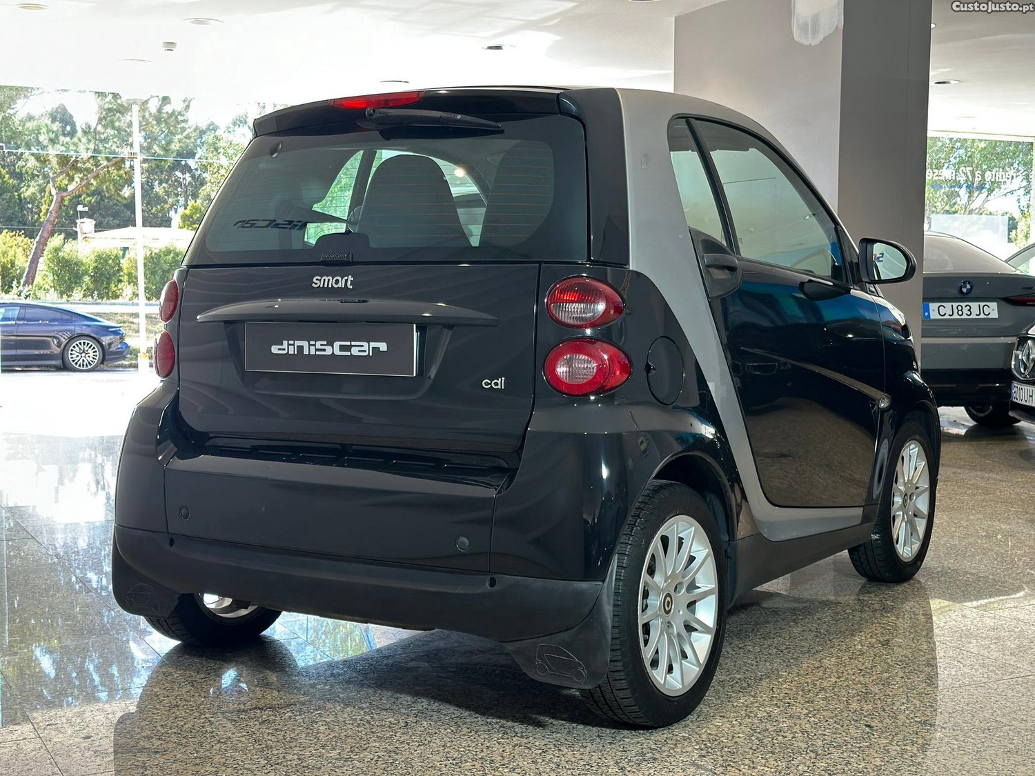 Smart Fortwo Coupé 0.8 cdi Passion 45 — fotografia 9