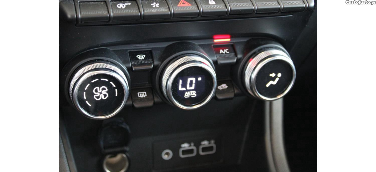 Renault Captur 1.0 Tce Techno — fotografia 11
