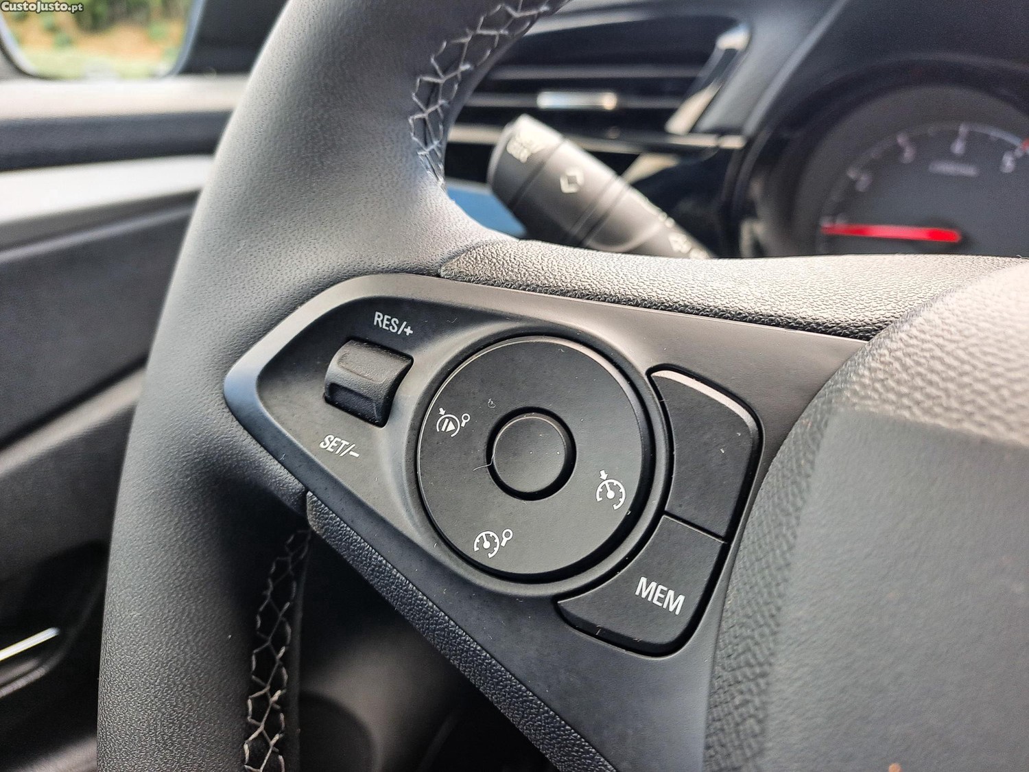 Opel Corsa 1.2T EDITION 100CV GASOLINA 2024 — fotografia 7