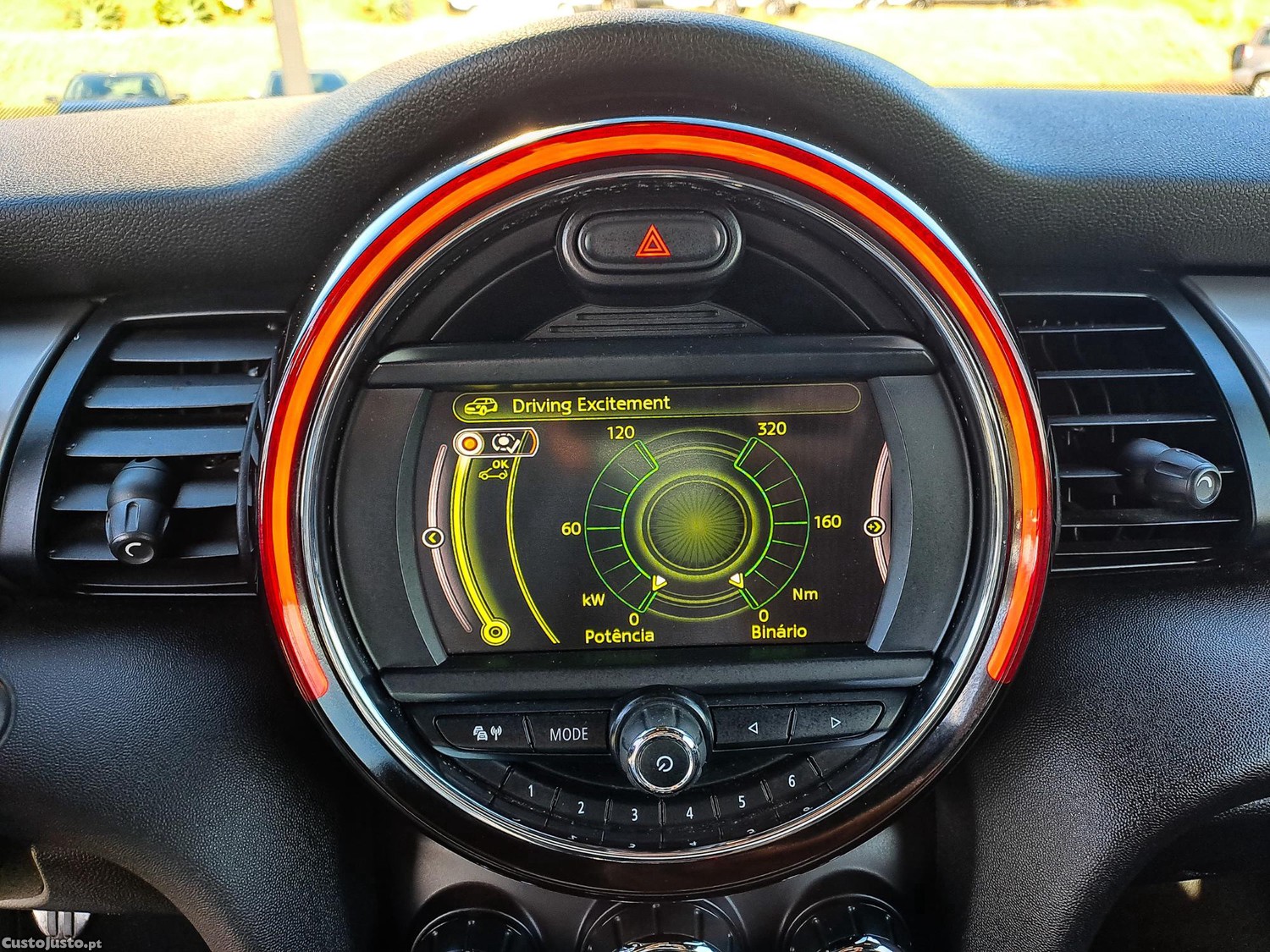 MINI Cooper 1.5D PACK JCW 116CV DIESEL 2015 — fotografia 16