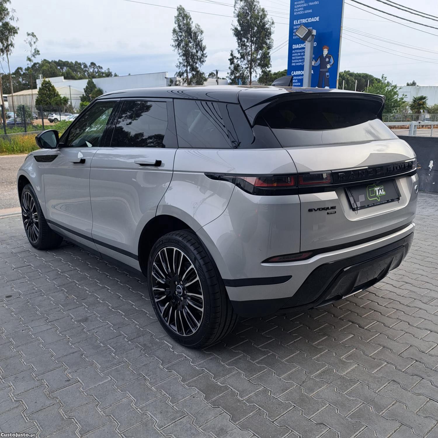 Land Rover Range Rover 2.0 D150 AWD R-Dynam - 19 — photo 4