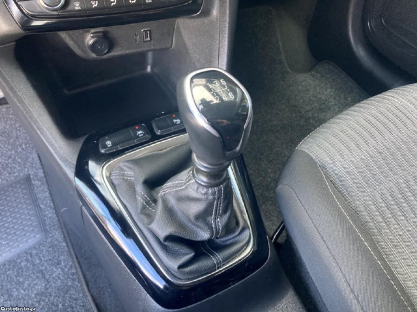 Opel Corsa 1.5 D Business Editi — fotografia 9