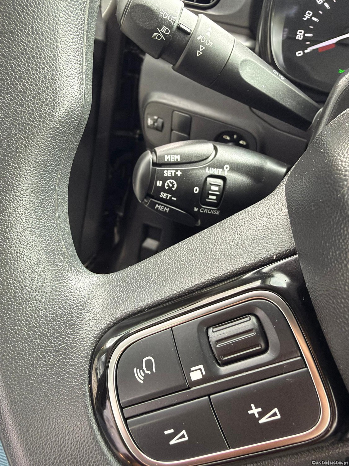 Citroën C3 1.2 PureTech Feel Pack — fotografia 11