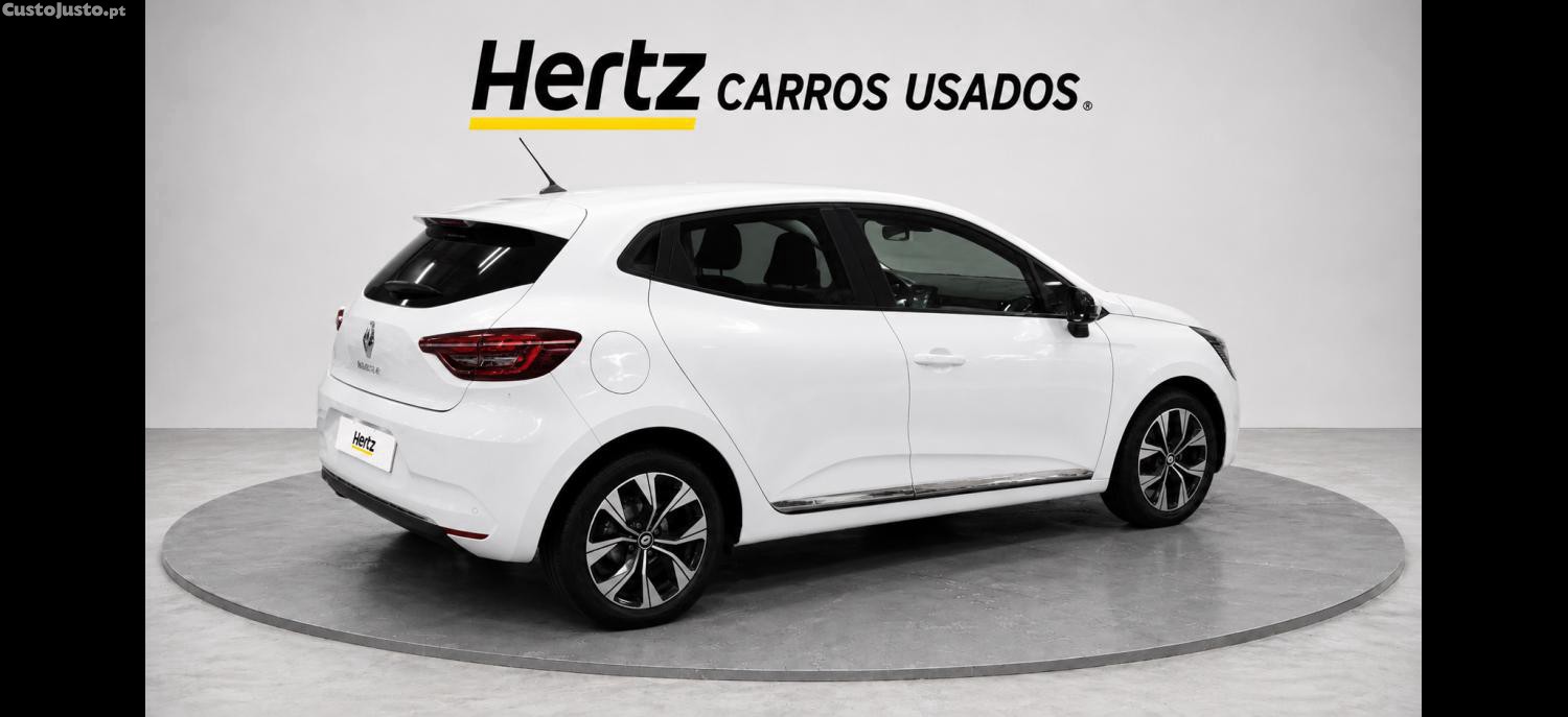 Renault Clio 1.0 Tce Evolution — fotografia 13