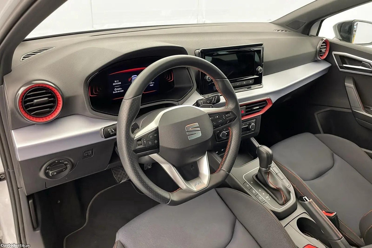 SEAT Ibiza 1.0 TSI 115 CH S/S DSG7 FR — fotografia 5