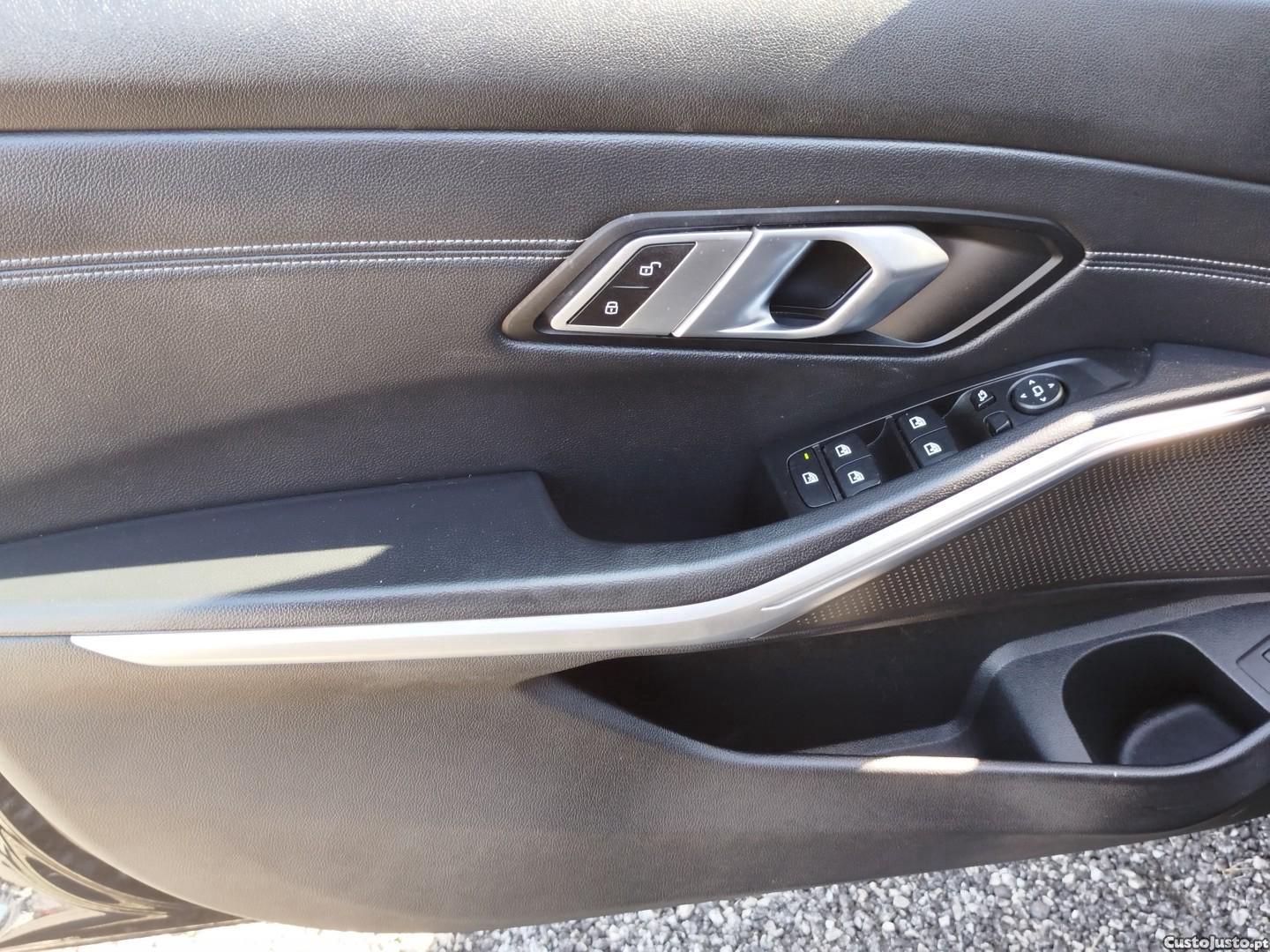 BMW 320 d Line Sport Auto — fotografia 2