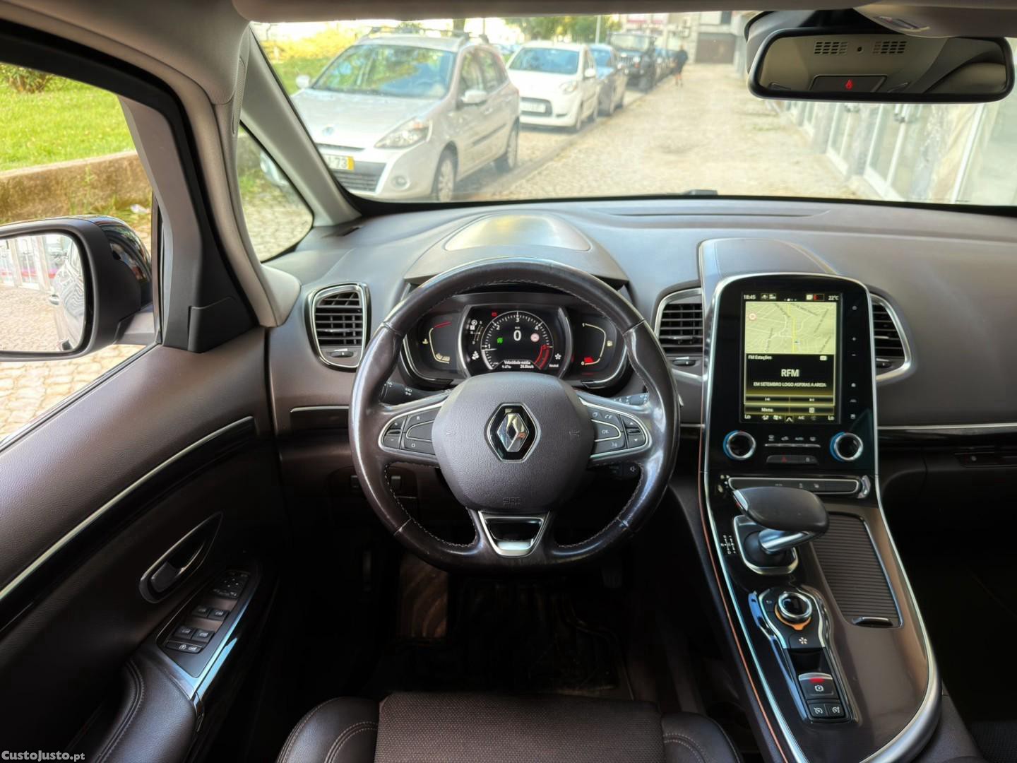 Renault Espace 2.0 dCi Intens 7L EDC — fotografia 9