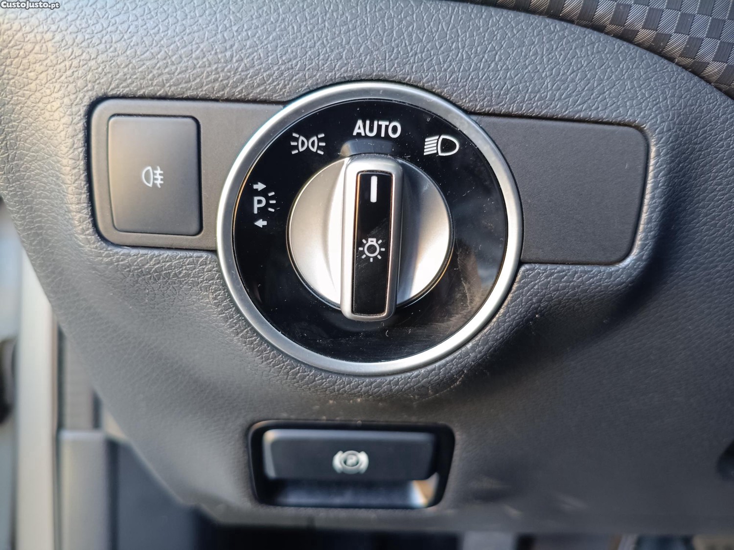 Mercedes-Benz A 180 CDI 1.5 BlueEFFICIENCY Urban — fotografia 10