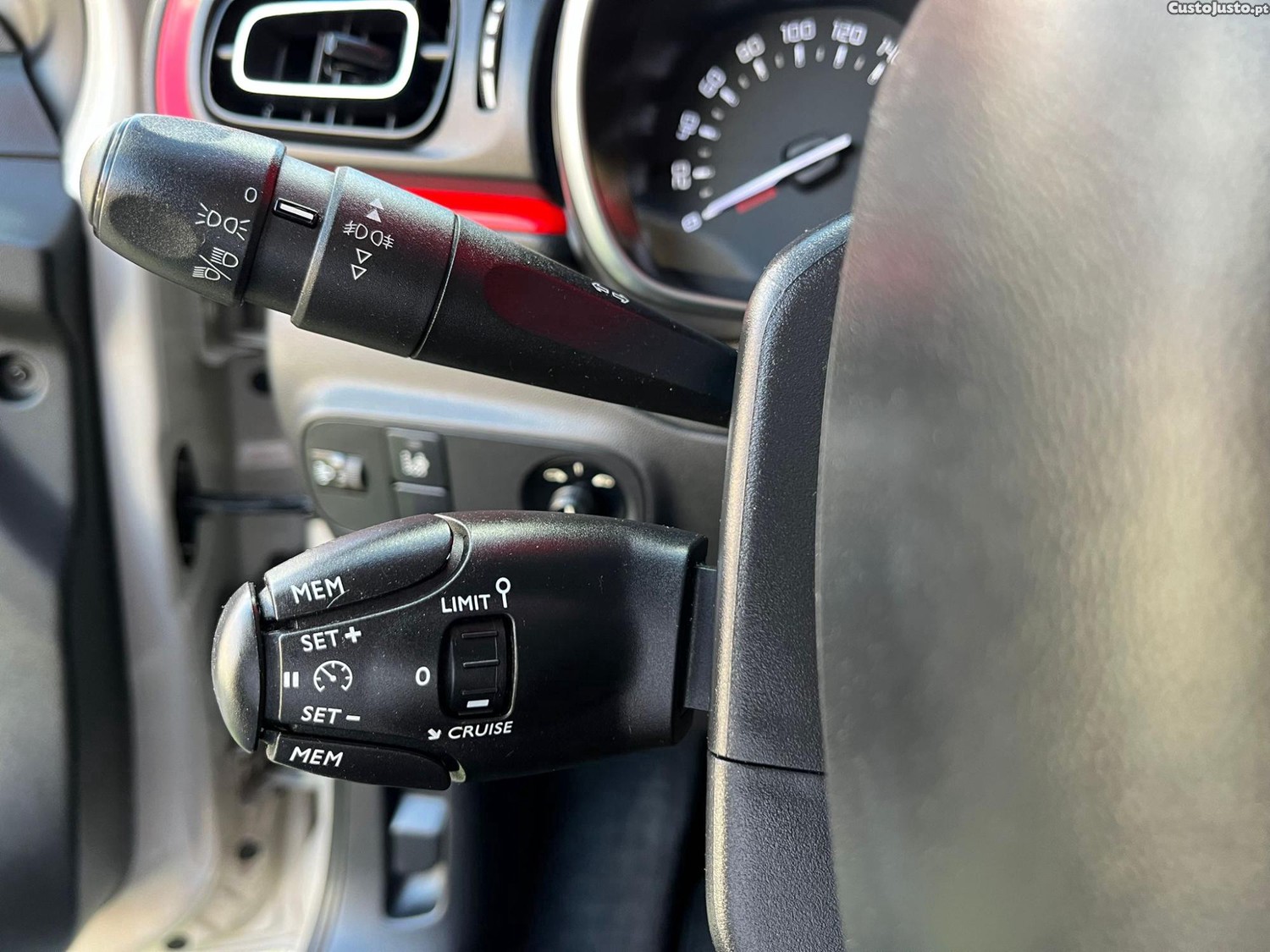 Citroën C3 1.2 | POUCOS KM's — fotografia 4