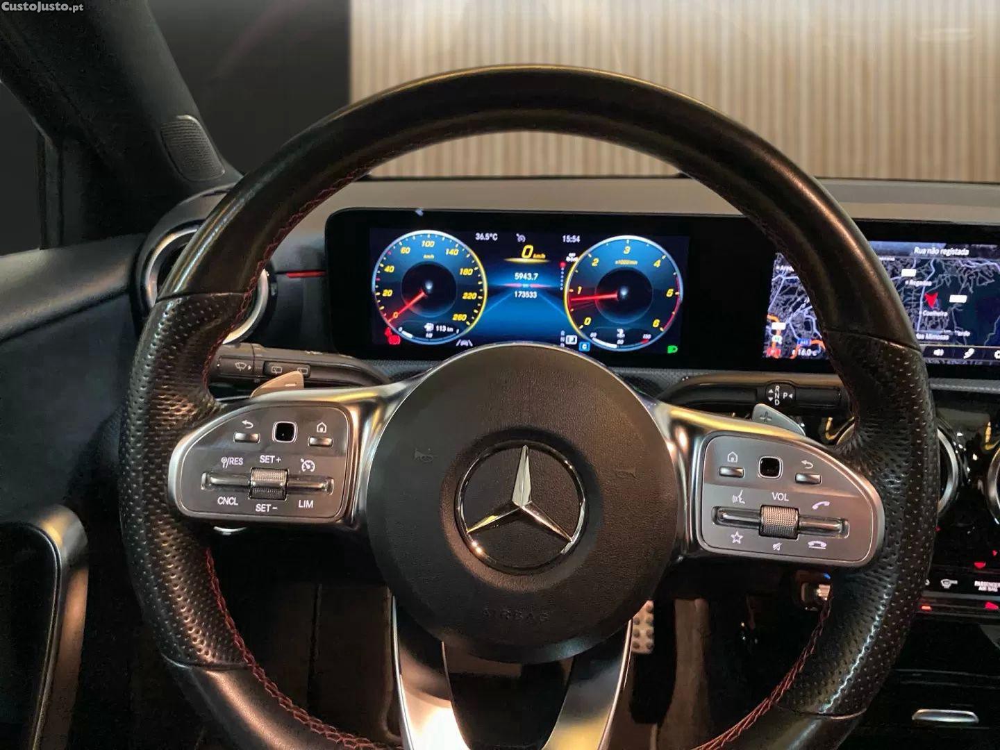 Mercedes-Benz A 180 D amg line aut. — fotografia 12