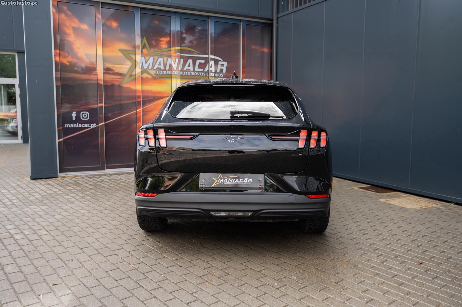 Ford Mustang Mach-E 98.7 kWh Premium — fotografia 12