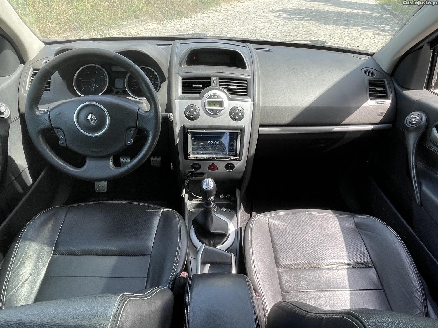 Renault Mégane Megane — fotografia 7