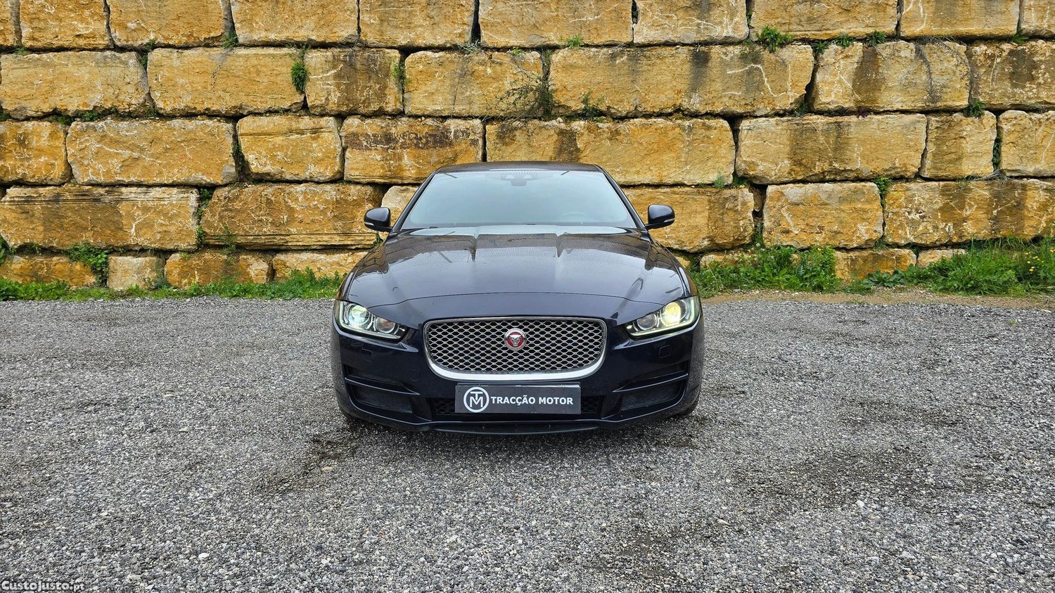 Jaguar XE 2.0 D Prestige — fotografia 26