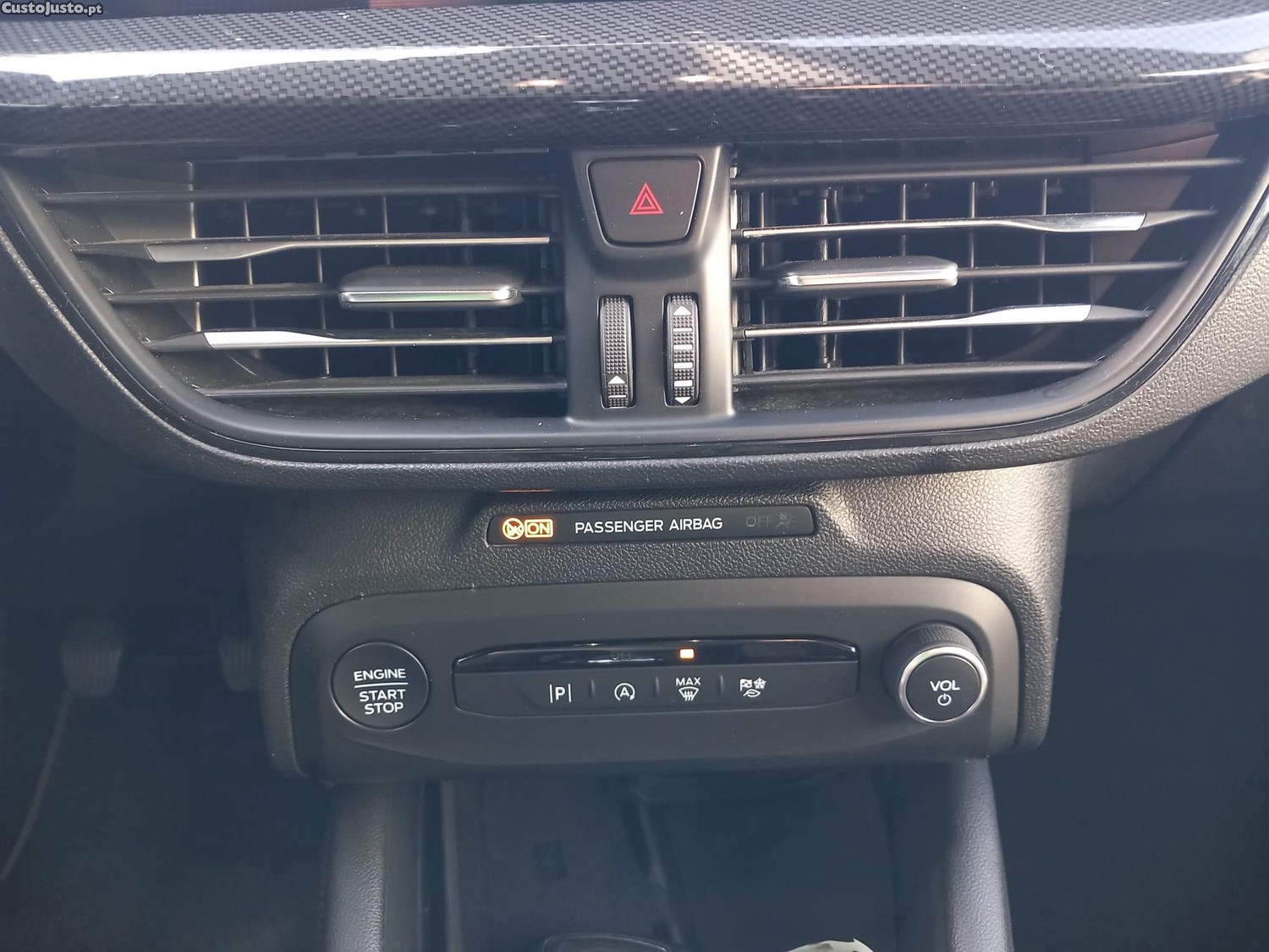 Ford Focus 1.0 EcoBoost MHEV ST-Line — fotografia 5