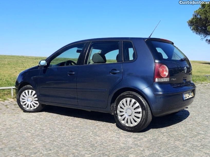 Volkswagen Polo 1.2i Confortline - IUC antigo — fotografia 5