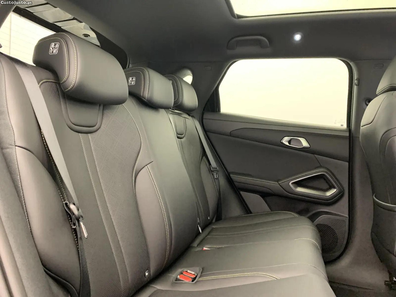 BYD Atto 3 1.5 DM-I BOOST — fotografia 9