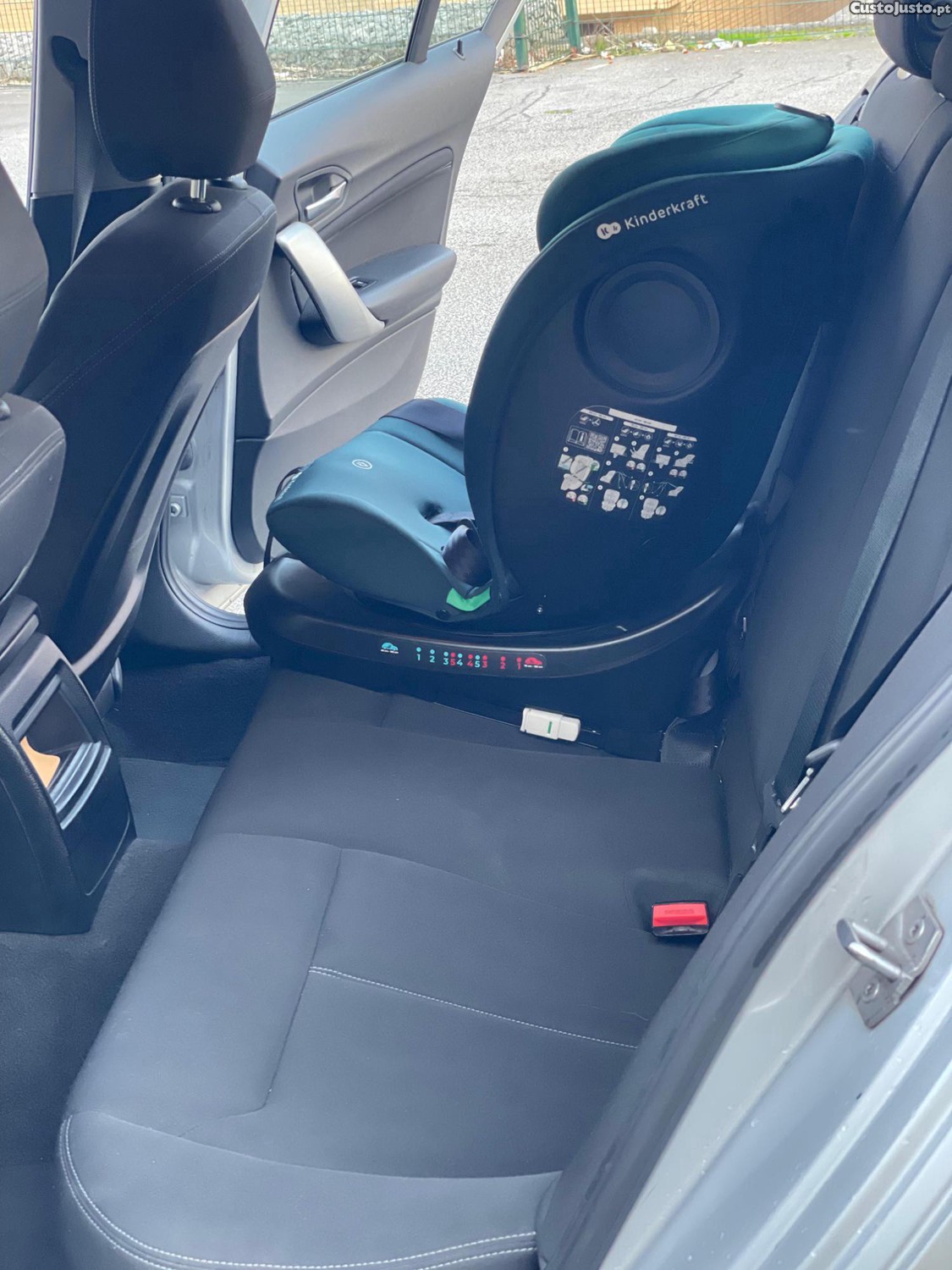 BMW 116 1.6 D Efficiente Dynamics (F20) Dezº. — fotografia 5