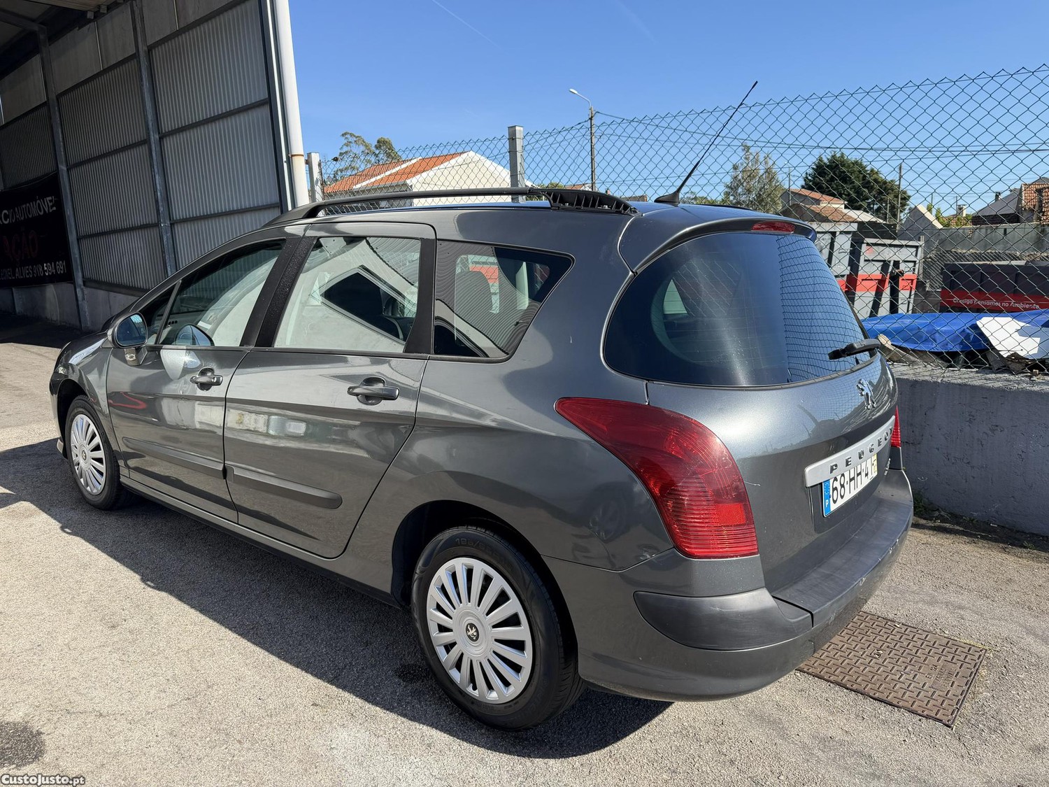 Peugeot 308 SW HDi 90CV — fotografia 10