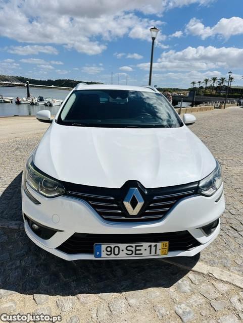 Renault Mégane Break Sport Tourer Bose Edition dCi 130 — photo 4