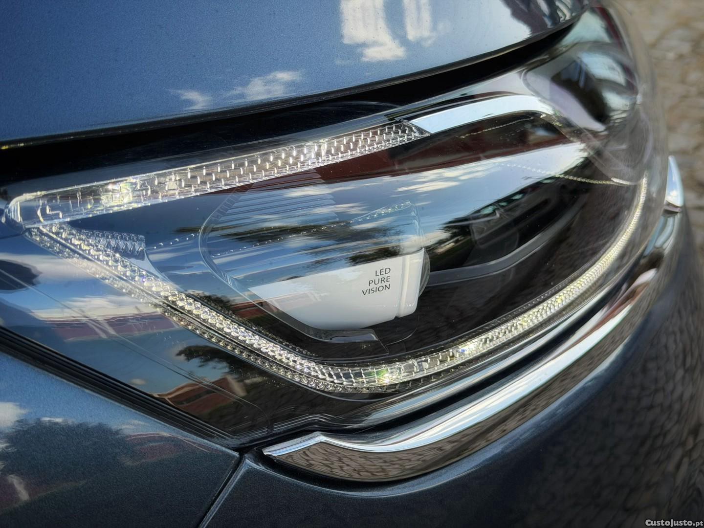 Renault Espace 2.0 dCi Intens 7L EDC — fotografia 5