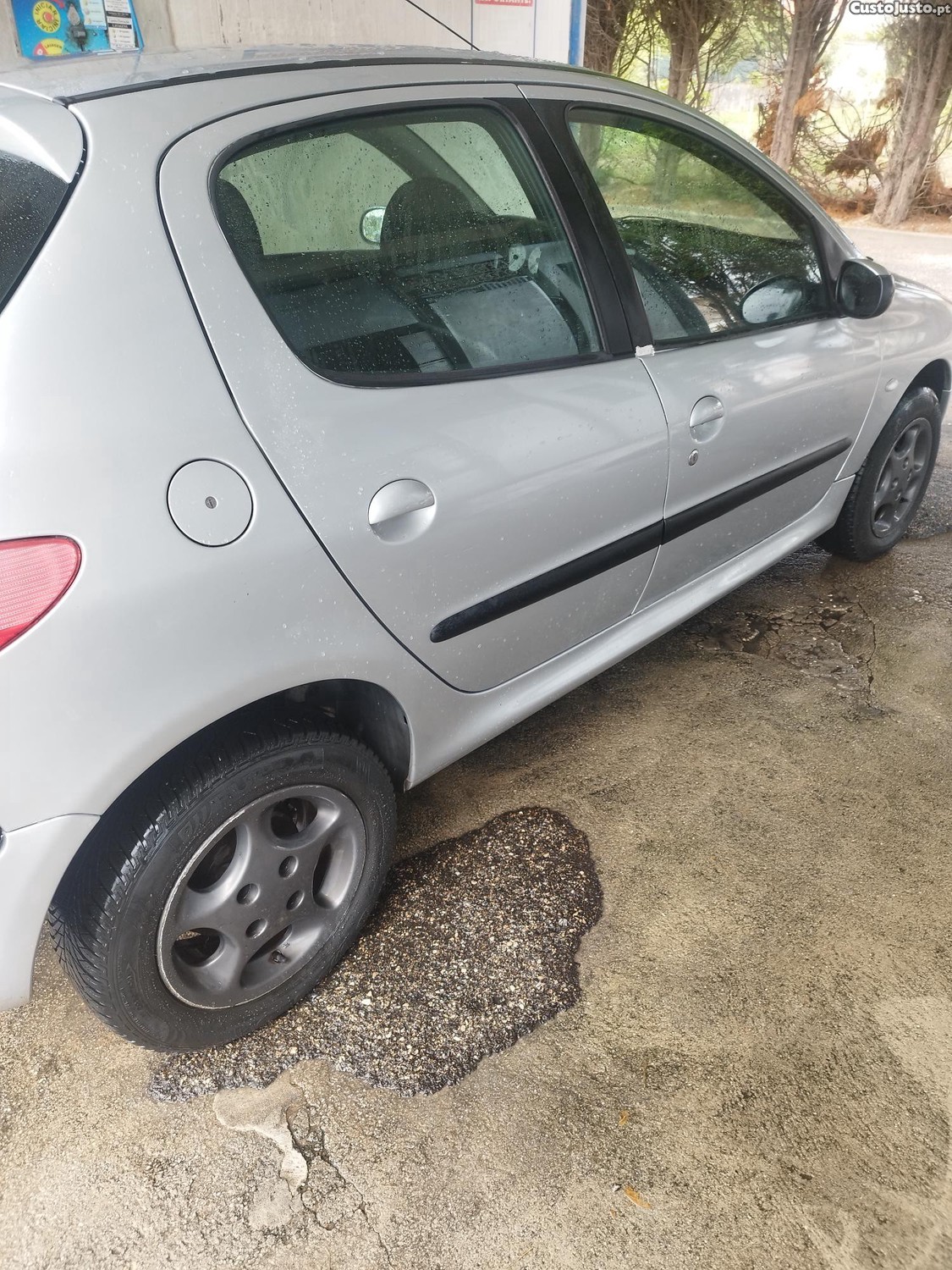 Peugeot 206 1.1 Gasolina — fotografia 7