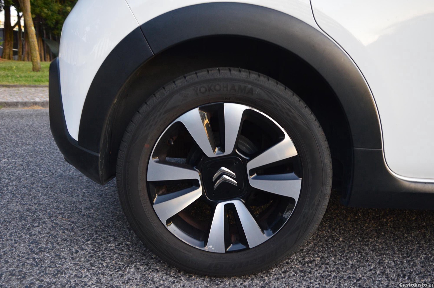 Citroën C3 1.2 PureTech Feel — fotografia 3