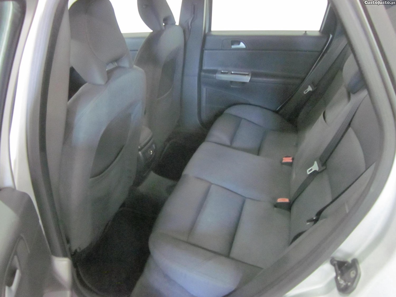 Volvo 44 V50 — fotografia 3