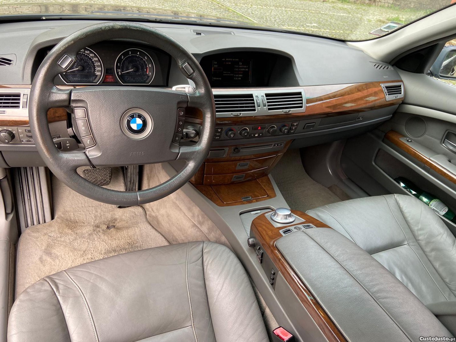 BMW 735 I V 8 272cv — fotografia 6