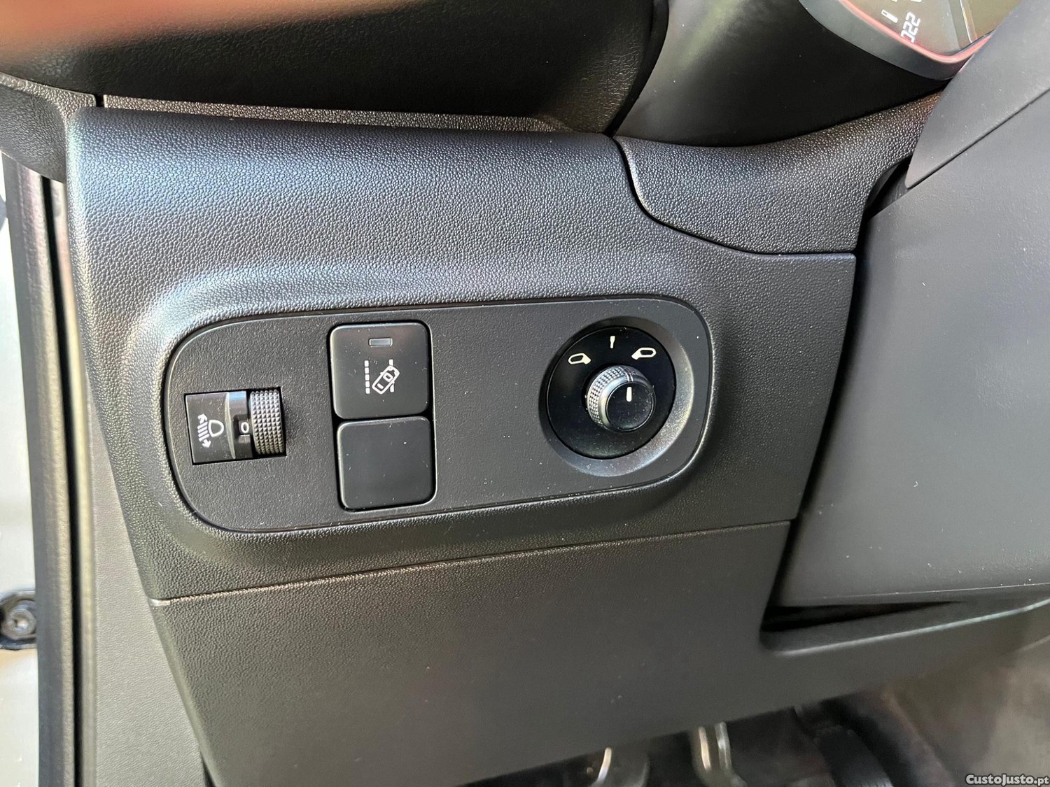 Citroën C3 1.2 | POUCOS KM's — fotografia 8