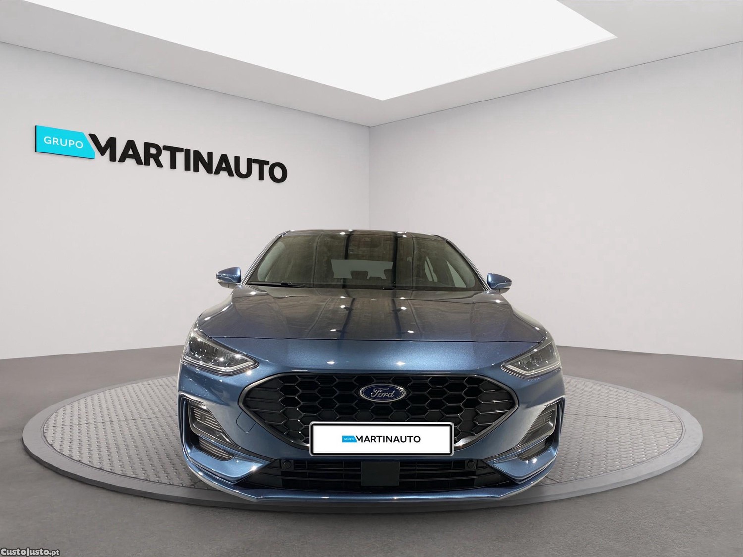 Ford Focus 1.0 EcoBoost MHEV ST-Line - 22 — photo 2