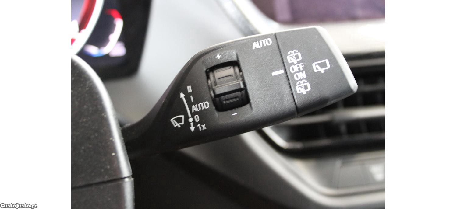 BMW 116 Line Sport 1.5 cv Aut — fotografia 3