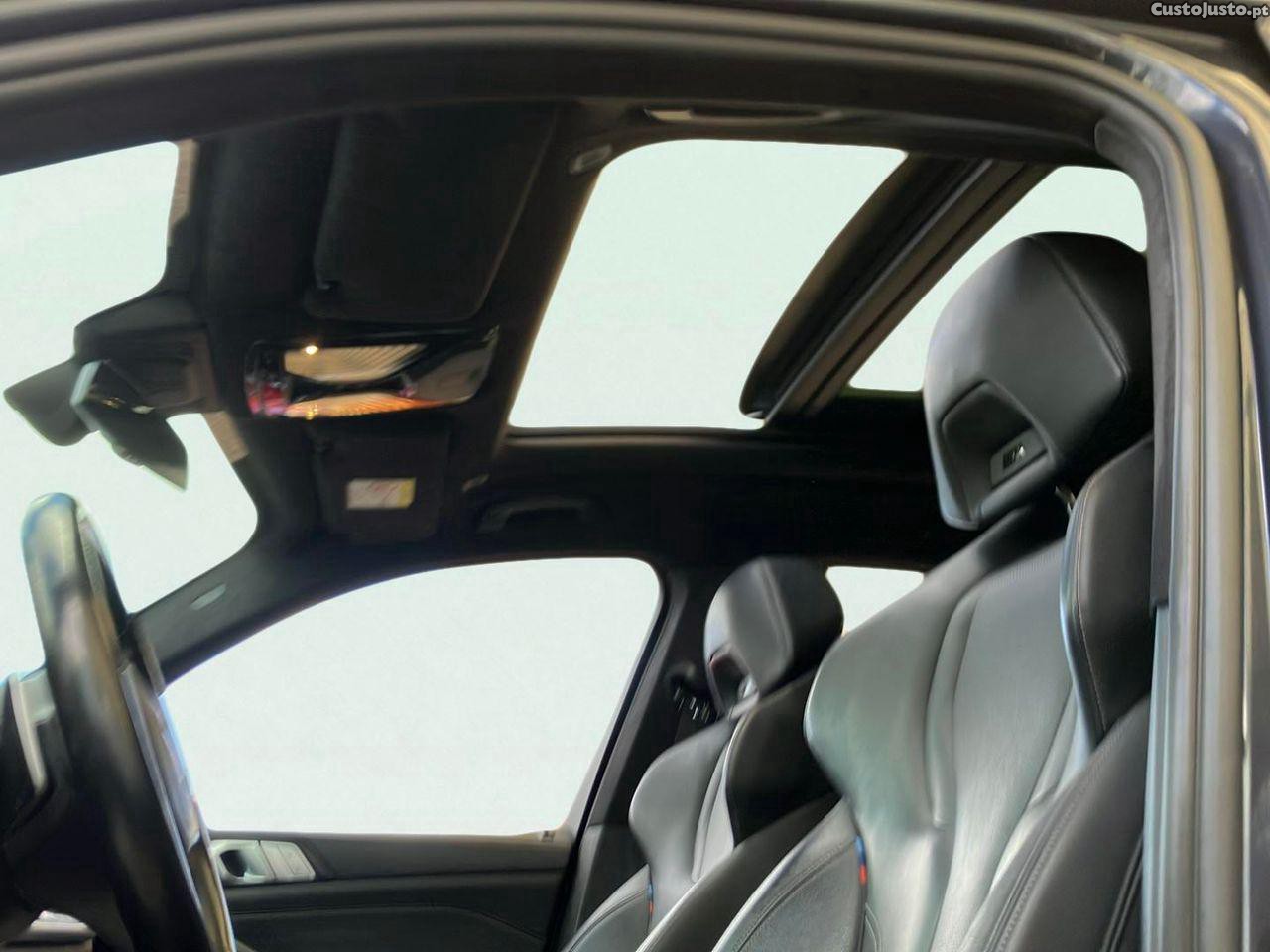 BMW X7 40 d xDrive Pack M — fotografia 7