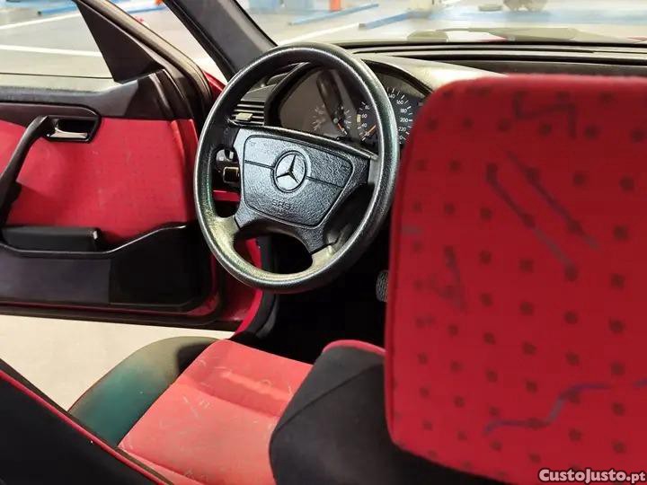 Mercedes-Benz C 180 (202 018) — photo 2