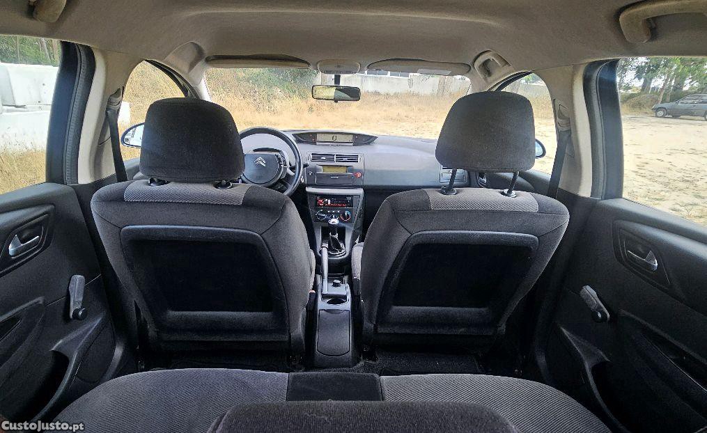 Citroën C4 1.6 HDi SX — fotografia 5