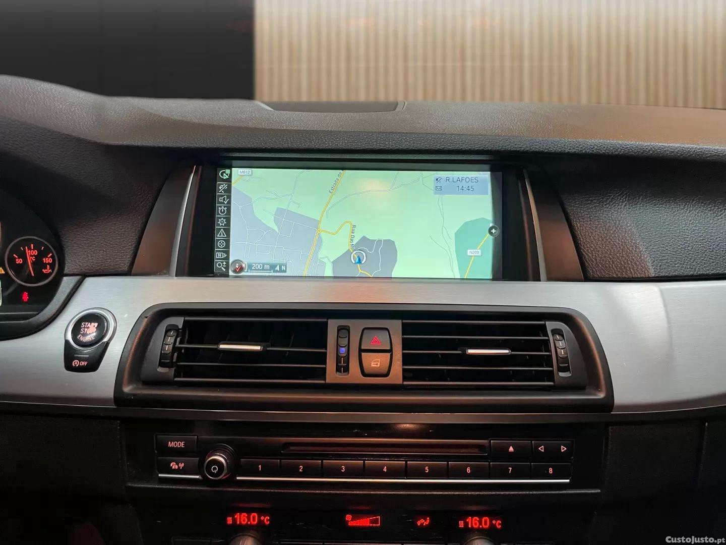 BMW 520 D line luxury auto — fotografia 12
